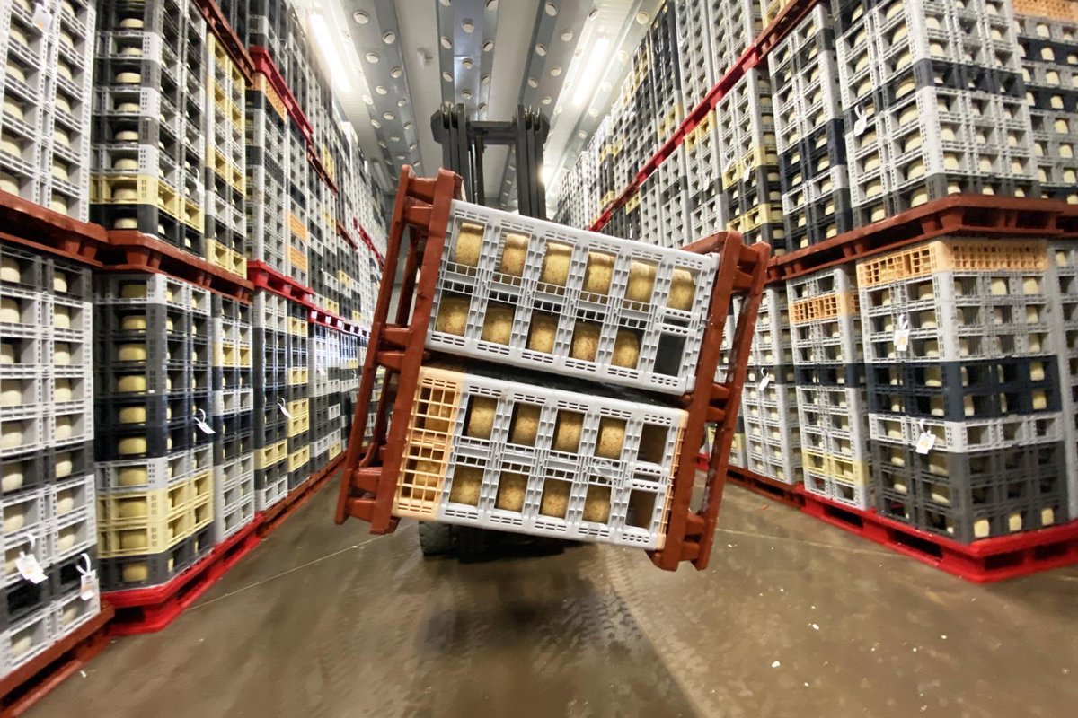 La producción industrial baja un 3,5% en mayo en Extremadura, 2,7 puntos más que la media nacional