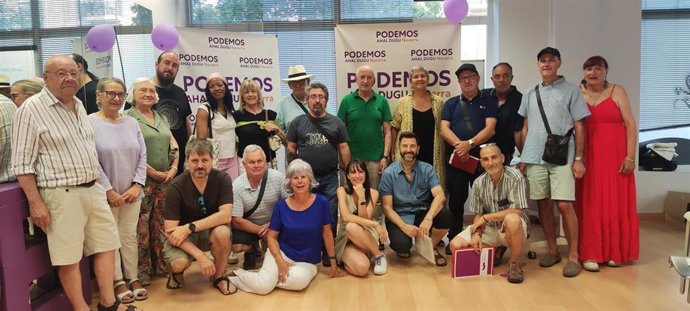 Reunión del nuevo Consejo Ciudadano de Podemos Navarra.