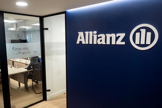 Archivo - Sucursal en Lugo de Allianz Seguros