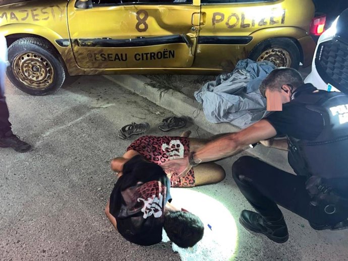 Detenido un conductor kamikaze tras una persecución policial entre El Campello y Busot (Alicante)