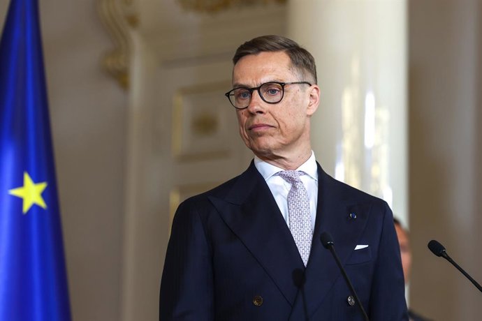 Archivo - April 23, 2025, Helsinki, Uusimaa, Finland: President of Kosovo Vijosa Osmani Sadriu arrives on official visit to Helsinki Finland April 23, 2025. Press conference of President of Finland Alexander Stubb and President of Kosovo Vijosa Osmani Sad