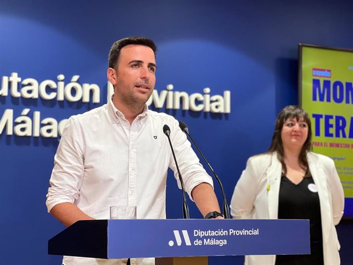 El diputado de Mayores, Educación y Juventud, José Santaolalla, ha explicado que los monólogos terapéuticos para el bienestar de las personas mayores entran dentro del Plan Contra la Soledad de las Personas Mayores de la institución provincial.