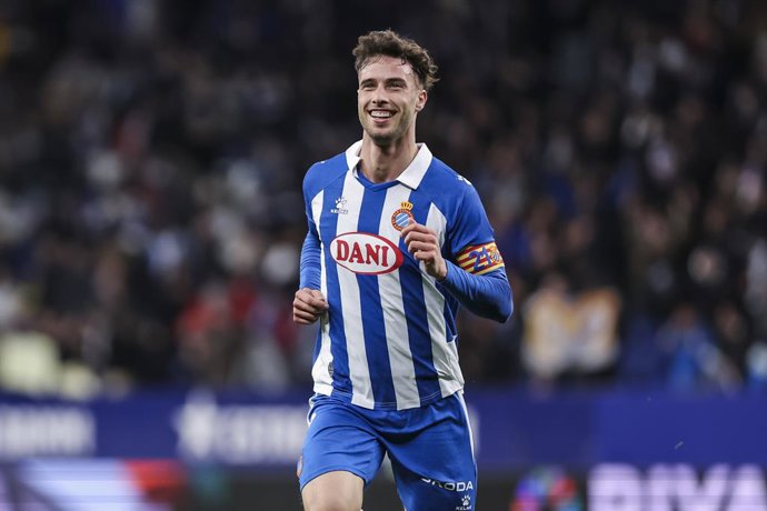 Archivo - Javi Puado of RCD Espanyol celebrates a goal during the Spanish league, La Liga EA Sports, football match played between RCD Espanyol and Real Valladolid at RCDE Stadium on January 17, 2025 in Barcelona, Spain.