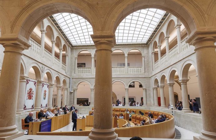 El presidente del Gobierno de La Rioja, Gonzalo Capellán, interviene en la primera sesión del Debate sobre el Estado de la Región