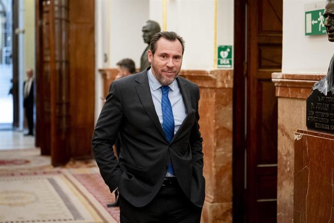 Archivo - El ministro de Transportes y Movilidad Sostenible, Óscar Puente