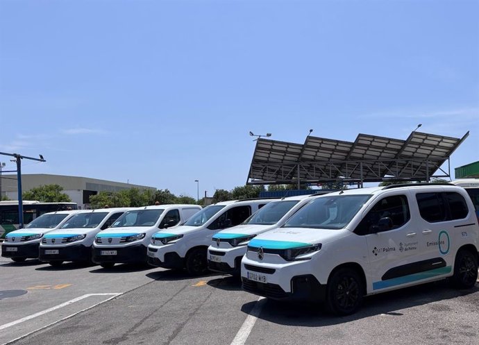 8 Nuevas Furgonetas De La EMT Palma