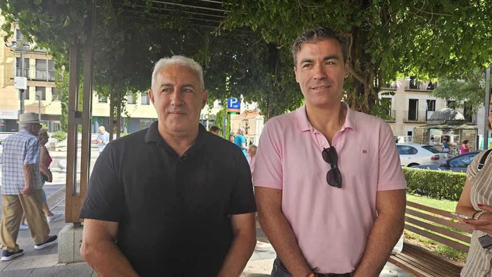 Los concejales de Limpieza y Seguridad, David García y Chema Antón.
