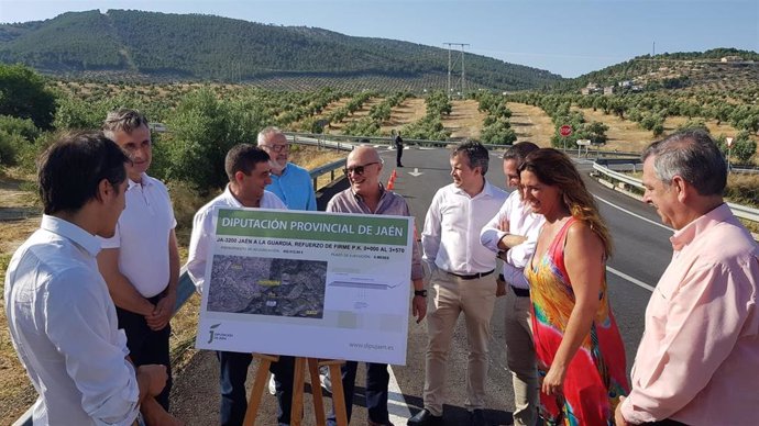 Inauguración de las actuaciones ejecutadas en la carretera JA-3200.
