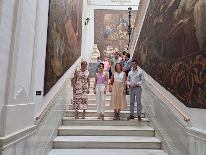 Visita a las obras de restauración de la escalera noble, musealización de escudos y otras actuaciones en El Hospital Centro Vivo.
