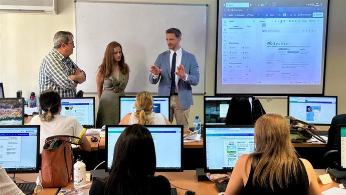 La Junta impulsa el empleo femenino con una inversión de 4,3 millones de euros y más de 130 itinerarios de formación e inserción laboral a través del programa MUR