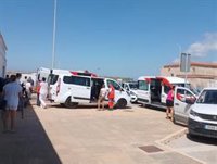 Regresan al geriátrico los mayores desalojados por el incendio de Facinas, en Tarifa (Cádiz)