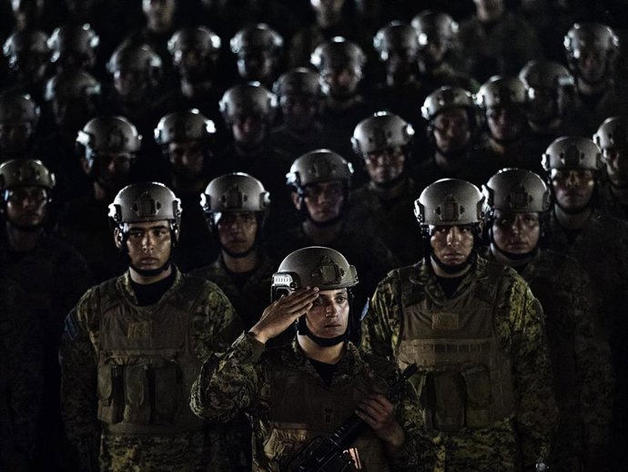 Archivo - Imagen de archivo de las fuerzas de seguridad de El Salvador.