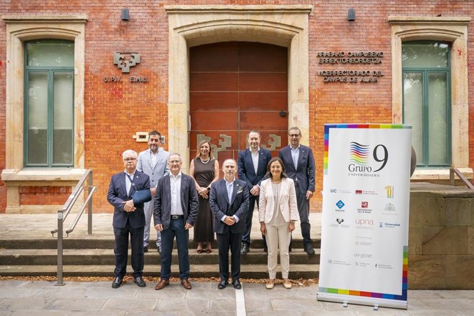 Euskal Herriko Unibertsitateko errektore Joxerramon Bengoetxeak hartu du datozen sei hilabeteetarako Unibertsitateen G9 taldearen presidentetza