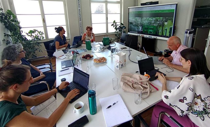 Participantes en la reunión transnacional en Leoben (Austria) para la organización de la 'Winter School 2026'.
