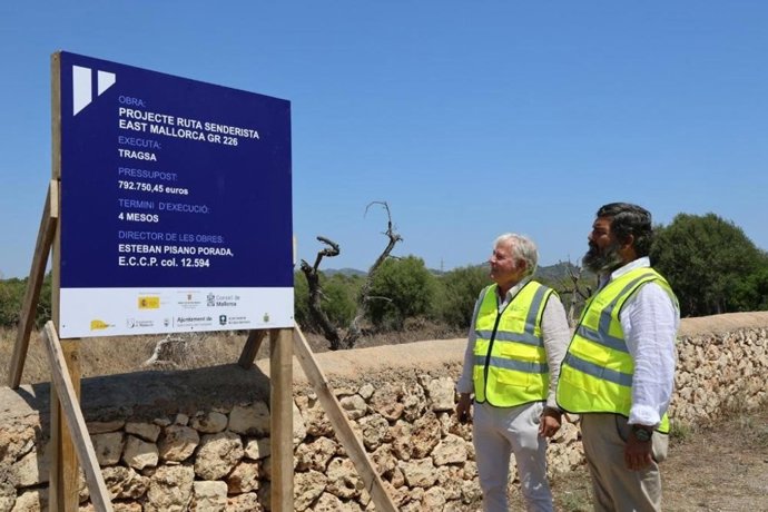Acto de inicio de las obras de la ruta senderista East Mallorca GR 226