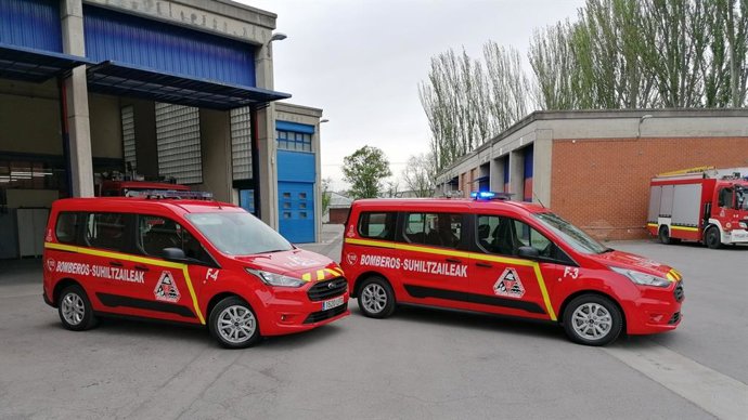 Gasteizko suhiltzaileen autoak