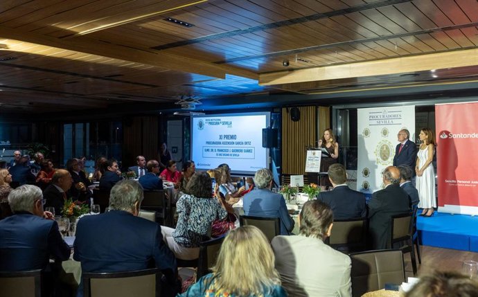Entrega del XI Premio 'Procuradora Ascensión Ortiz' por El Ilustre Colegio de Procuradores de Sevilla