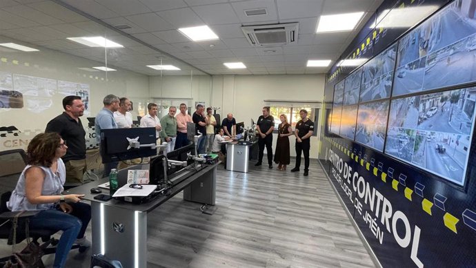 Visita a el centro de control del proyecto ZIT