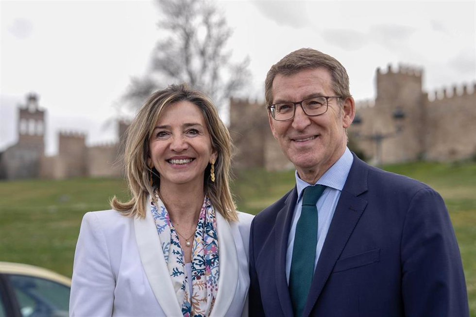 Foto de X de Alicia García. Con esta imagen la portavoz del PP en el Senado agradecía a Núñez Feijóo su ratificación en el puesto.