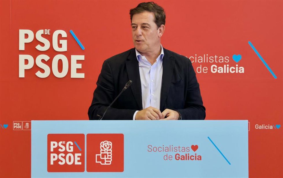 Archivo - Besteiro afea la "agenda antigallega" de Rueda por "renunciar" a una quita de deuda y una financiación "singular"