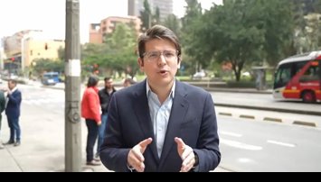 Política
