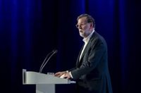 Rajoy dice que la legislatura de Sánchez "nunca debió arrancar" y le ve "sometido al chantaje de partidos extremistas"