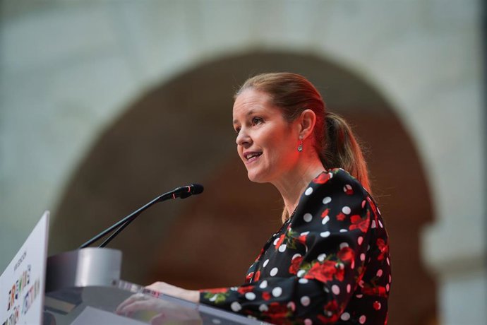 Archivo - La consejera de Familia, Juventud y Asuntos Sociales, Ana Dávila, en la entrega de los Premios Talento Joven, en la Real Casa de Correos, en Madrid, el 17 de febrero de 2025.