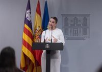 Prohens acusa a Sánchez de "reírse" de Baleares y avanza que "no acogerá" a más menores migrantes por falta capacidad