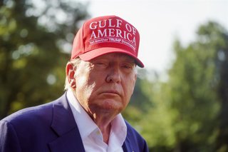 July 1, 2025, Washington, District Of Columbia, USA: United States President Donald J Trump speaks to media as he leaves the White House, Washington, DC, USA, 01 July 2025. President Trump is due to visit a new immigration detention facility in the Evergl