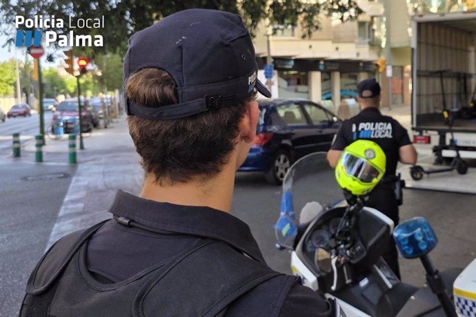 Agentes de la Policía Local de Palma, en una imagen de archivo