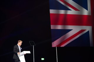 Archivo - September 20, 2024, Birmingham, United Kingdom: James McMurdock MP seen addressing the crowd during the conference. The Reform UK party, led by British politician Nigel Farage MP won five seats at the 2024 UK general election, and is now meeting