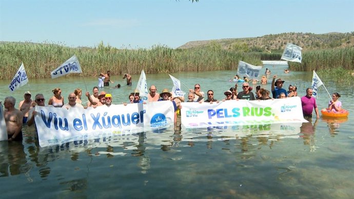 Xúquer Viu reivindica en Antella que el agua de los ríos tenga buena calidad y sea apta para el baño