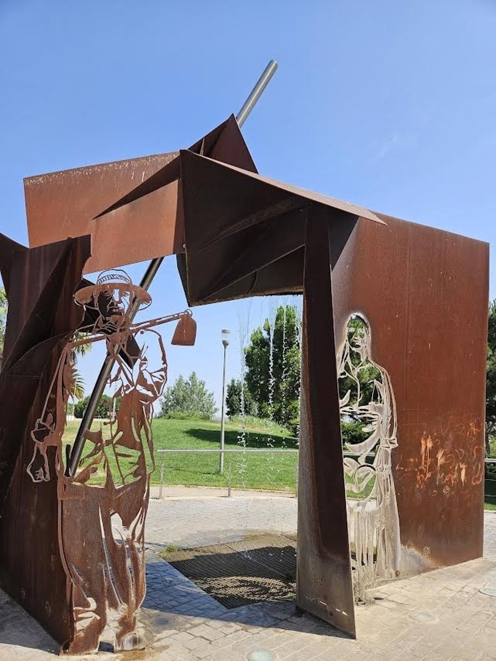 El monumento a los agricultores de Calahorra será un refugio climático este verano