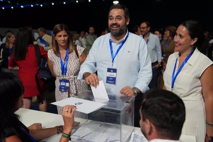 El presidente del PP Paco Núñez
