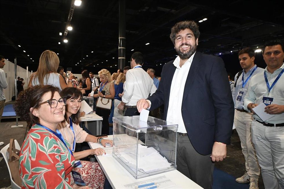 El presidente del PPRM, Fernando López Miras