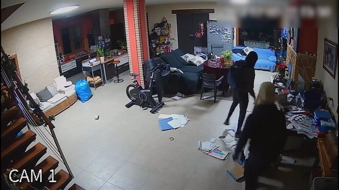 Sucesos.- Detenida una experta banda de ladrones por más de 150 robos en viviendas de todo el país