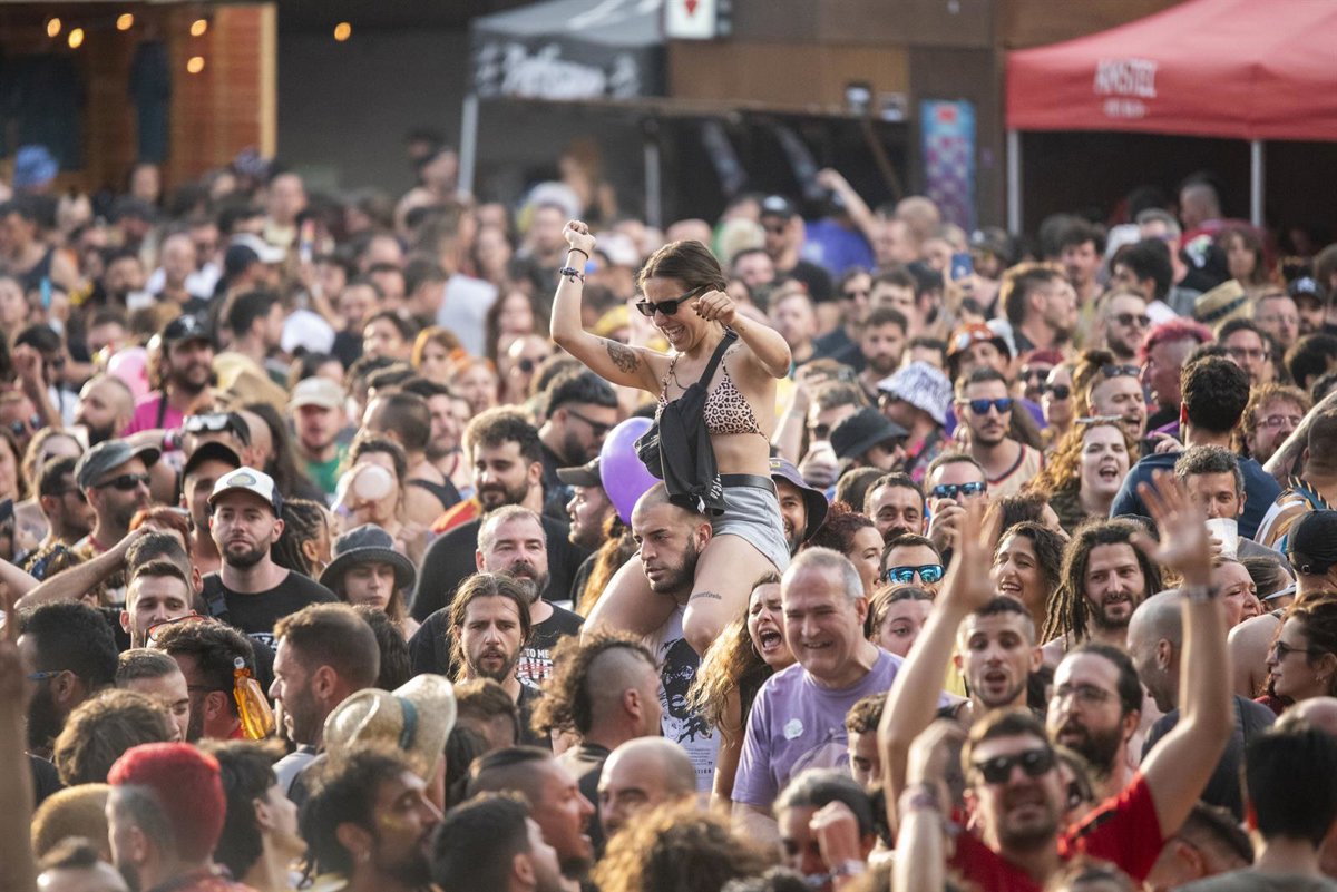  La Nación  de El Bonillo duplica su población durante el fin de semana gracias al rock del festival Alterna