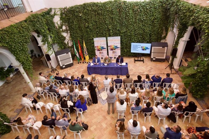 Archivo - Imagen de Archivo. El presidente del Parlamento de Andalucía, Jesús Aguirre, durante el Curso de verano de la Universidad de Sevilla (UPO) el 7 de junio de 2024, en Sevilla, Carmona.
