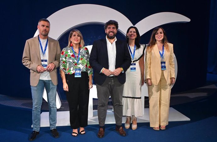 El presidente del Partido Popular de la Región de Murcia (PPRM), Fernando López Miras, en el 21 Congreso Nacional del PP
