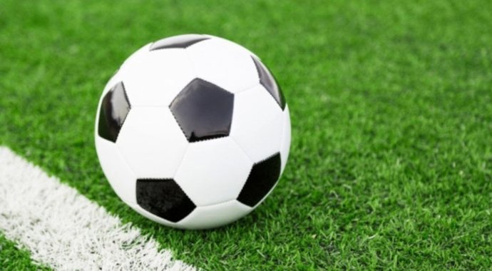 Una pilota de futbol