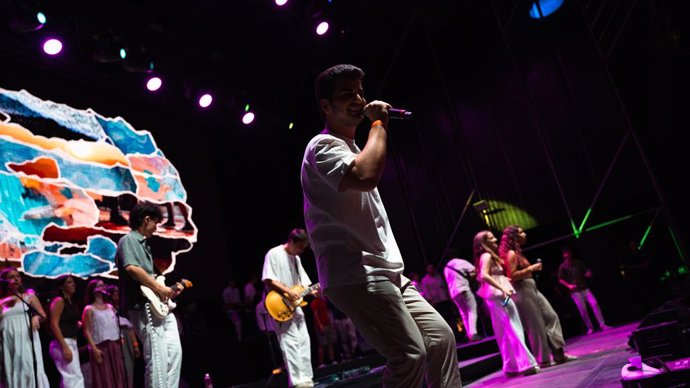 Actuación de Hakuna en los Conciertos de Viveros de València