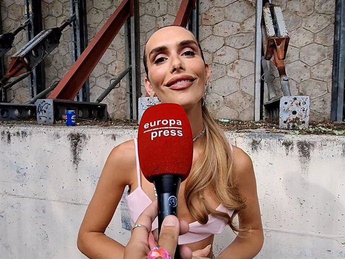 ÁNGELA PONCE