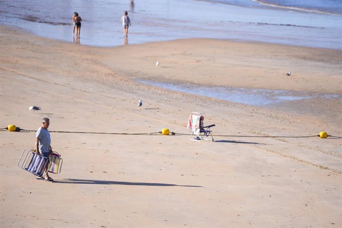 Archivo - Vista de una playa.