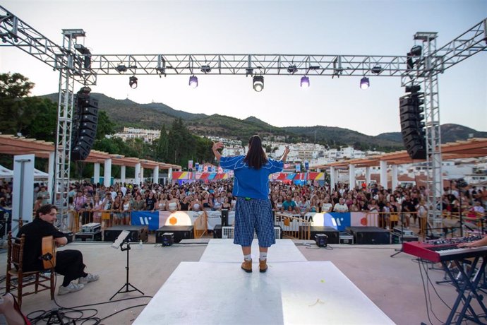La Térmica Village recibe más de 3.000 personas en Benalmádena en una noche de "cultura alternativa.