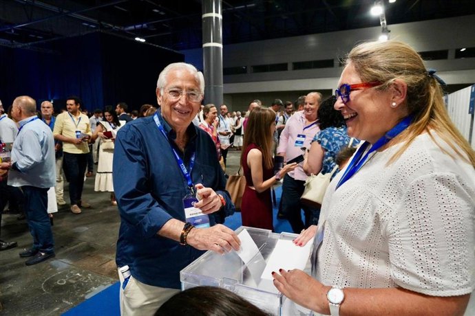 El presidente del PP de Melilla, Juan José Imbroda, participa en el XXI Congreso nacional del PP.