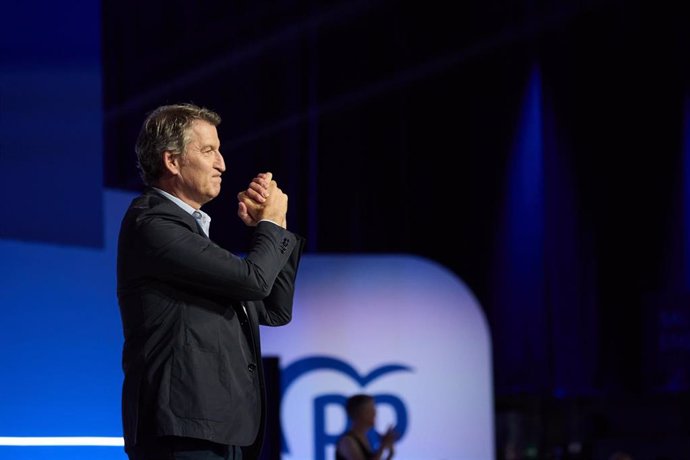 El presidente del PP, Alberto Núñez Feijóo, durante la segunda jornada del XXI Congreso Nacional del Partido Popular