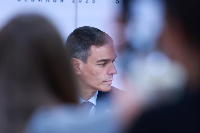 El presidente del Gobierno, Pedro Sánchez, participa en una mesa redonda en la Cumbre de la ONU. A 02 de julio de 2025, en Sevilla (Andalucía, España). Tercera jornada de la IV Conferencia Internacional sobre la Financiación para el Desarrollo de Naciones