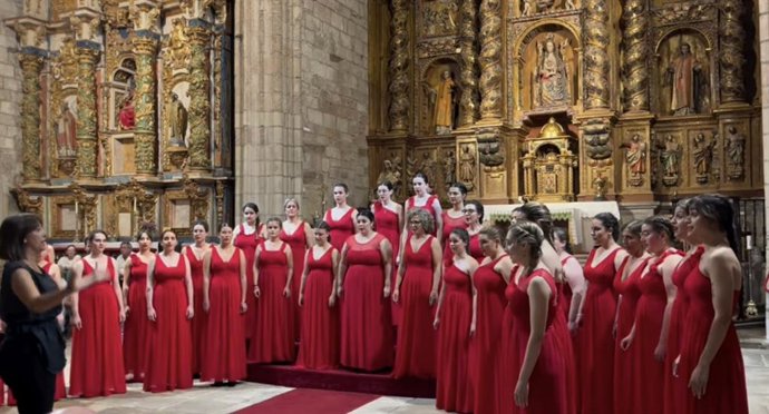 Coro Aurum de Luanco.