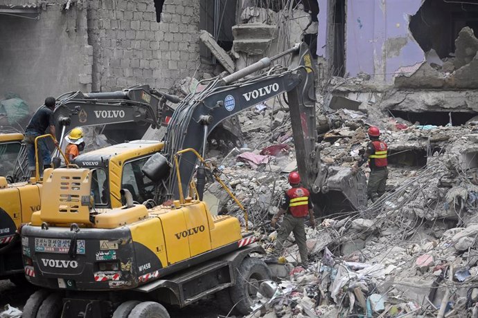 Edificio derrumbado en Karachi, Pakistán