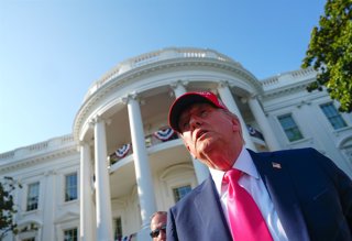 July 4, 2025, Washington, District Of Columbia, USA: President Donald Trump and first lady Melania Trump speak to supporters after he signed his 'Big, Beautiful Bill,' with new tax and immigration legislation during a ceremony at the White House in Washin
